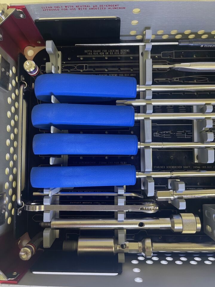 SYNTHES Locking Set B 01.116.049 Tibial Nail EX Instrument Set — photo 3