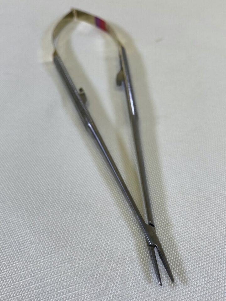 SYMMETRY SURGICAL 32-490 w/ Lock Round Handle 8.25" Jacobson T/C Needle Holder Straight — photo 7