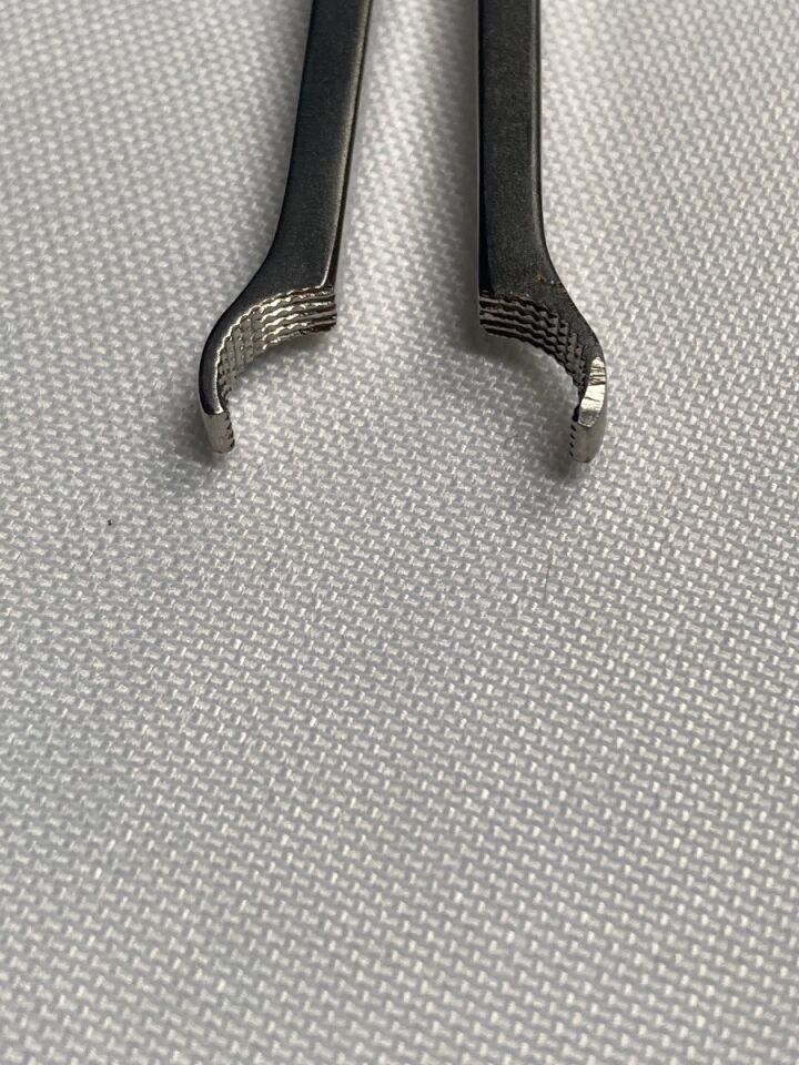 SYNTHES 396.384 ACF Implant Holder — photo 3