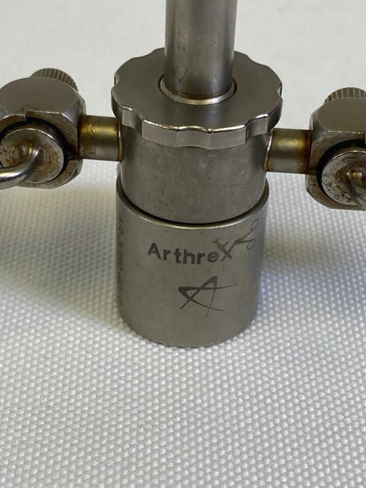 ARTHREX AR-3380-4002 Synergy Rotating Double Stopcock Bridge for 4mm Arthroscope — photo 3