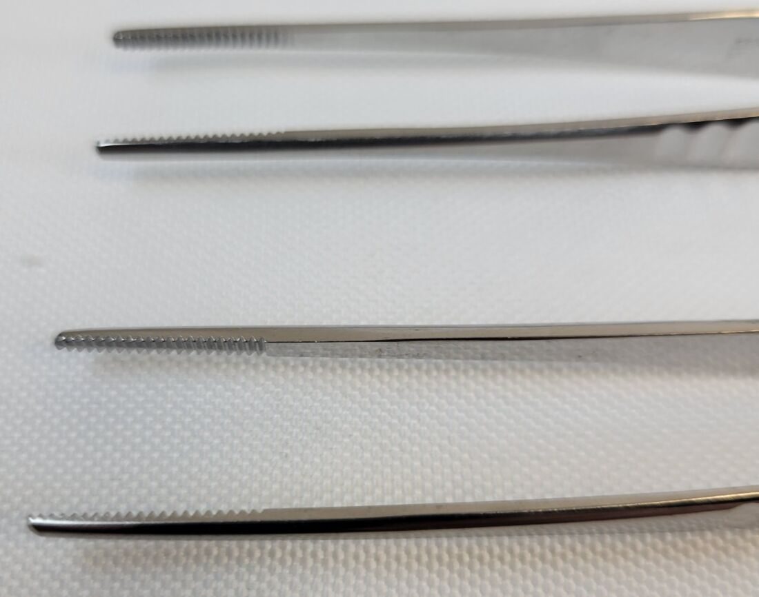 PILLING 18-1104 Thumb Dressing Forceps Straight 5-5/8" (Set of 2) — photo 2