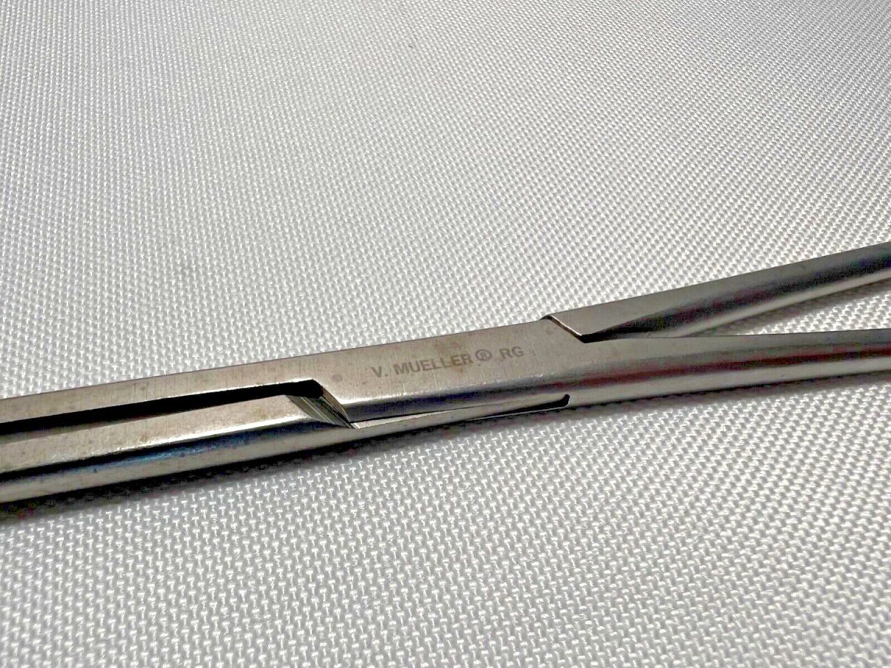 V. MUELLER CH1560 Long Allis Tissue Forceps 5x6 Teeth 10" Length — photo 4