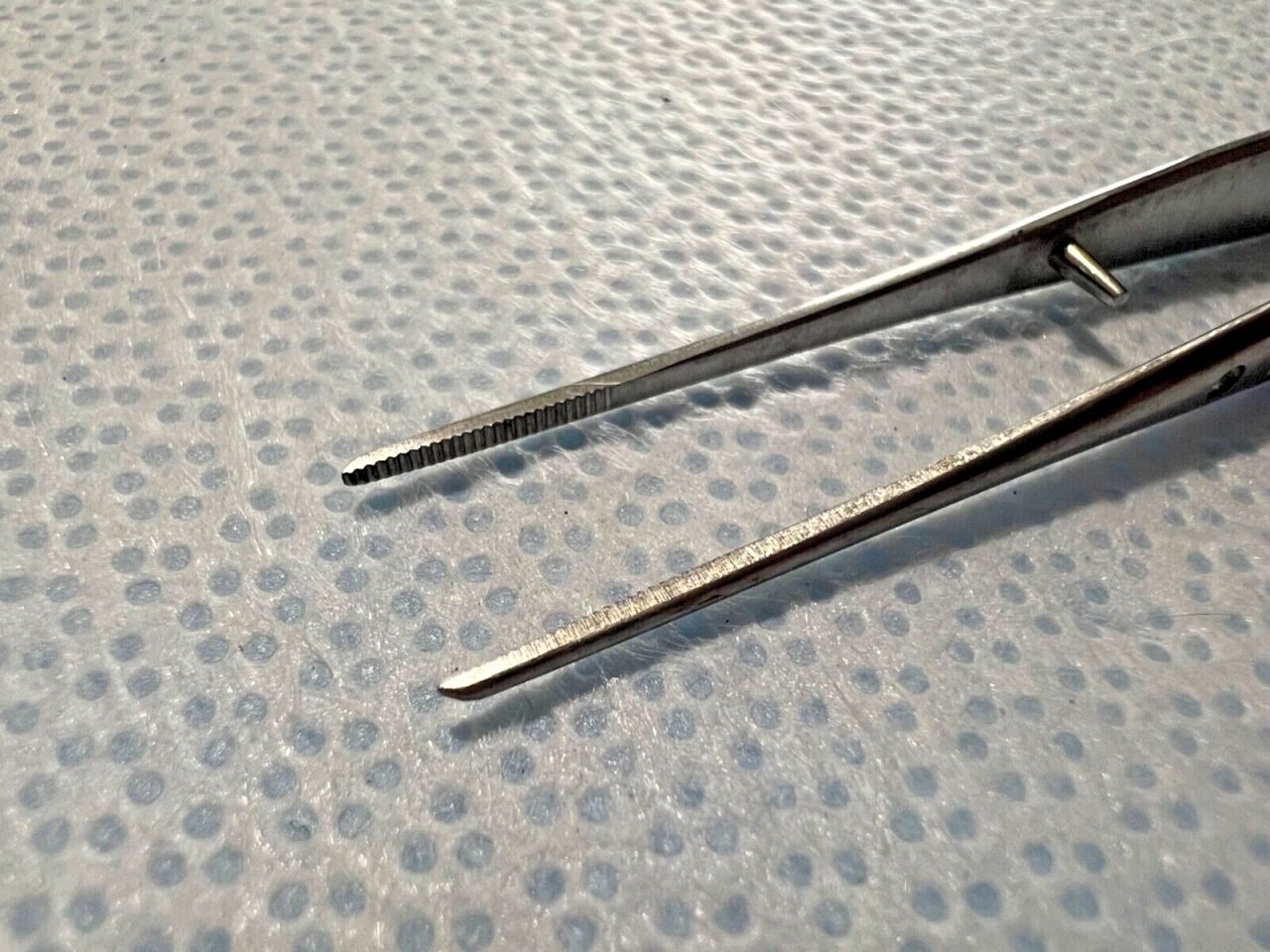 MILTEX 18-780 Ophthalmic Eye Dressing Forceps 0.8mm Serrated Tips X 4" Length — photo 2
