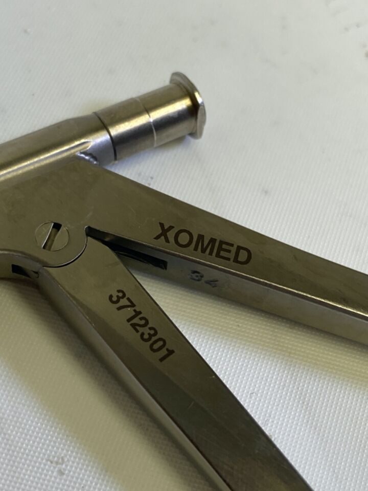 XOMED INTEGRA 3712301 Frontal Sinus Recess Giraffe Forcep 110deg Vertical Jaws ENT — photo 2