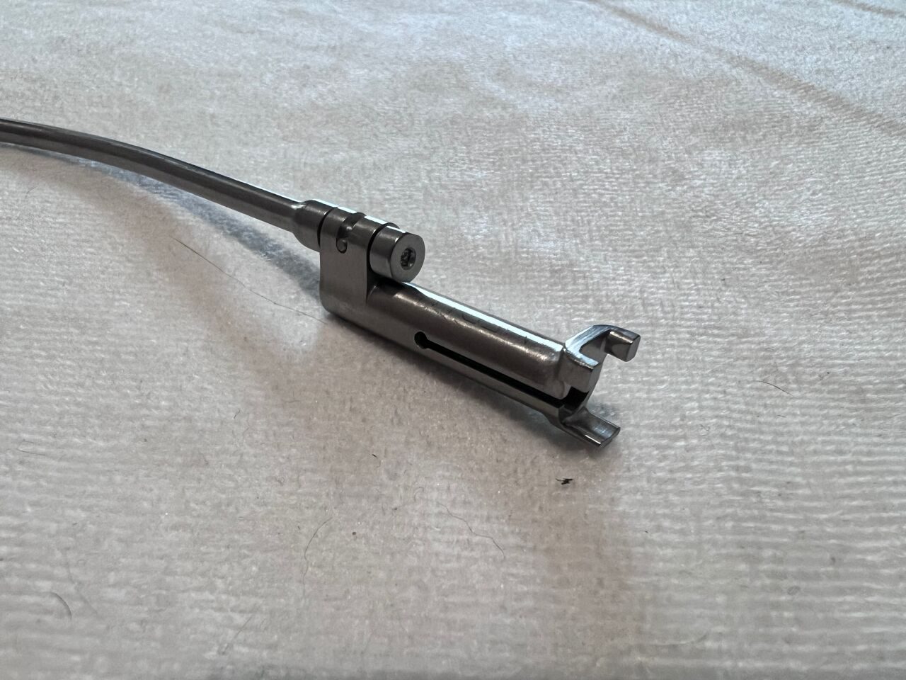DEPUY 2868-10-200 Skyline Lateral/Medial Drill Guide — photo 3