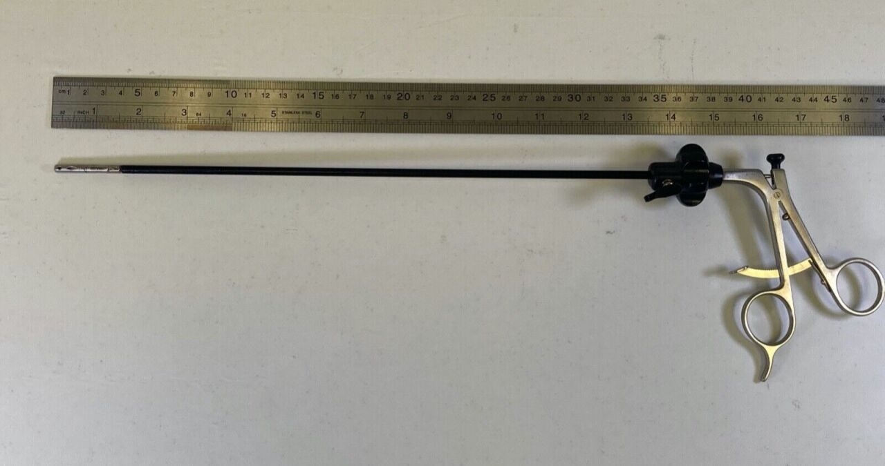 STRYKER 250-080-234 & 250-080-315 5mm x 33cm Fundus Grasper Laparoscopic Forcep — photo 9