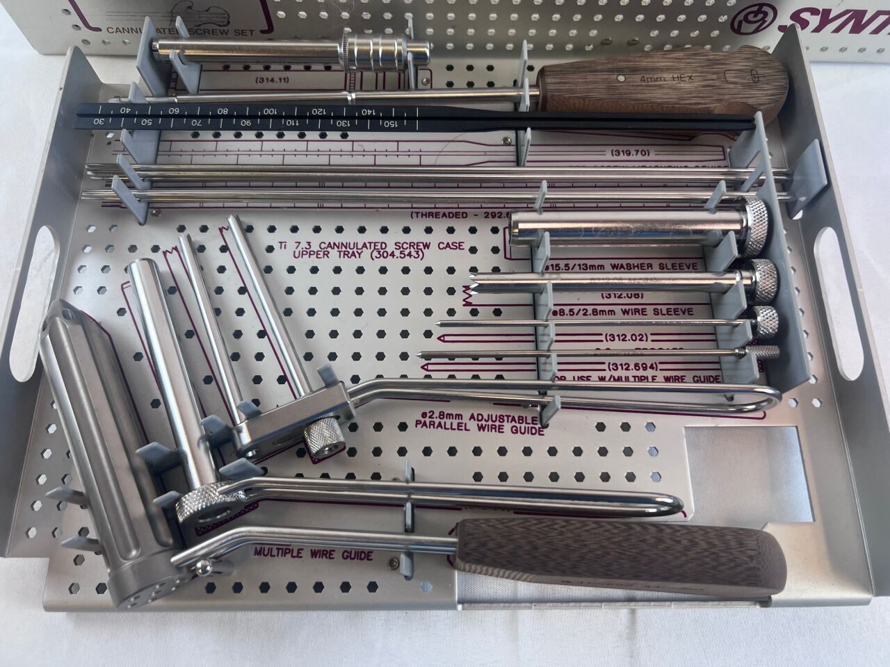 SYNTHES Various 7.3mm Cannulated Screw Set — photo 4