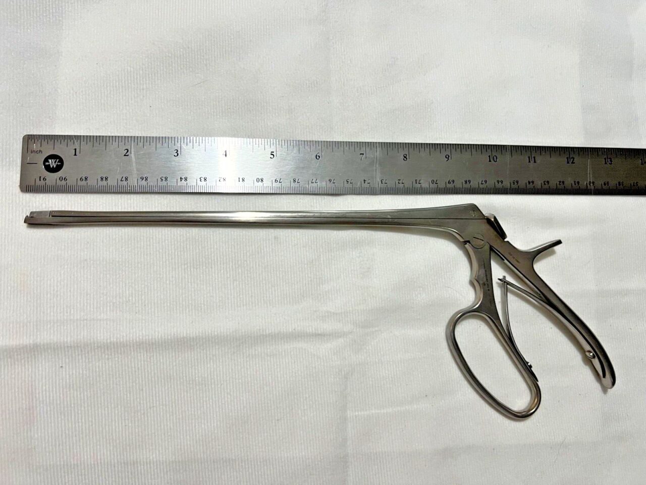 SKLAR 90-6887 Tischler-Kevorkian Biopsy Punch 3mmX9.5mm Rectangular Bite w/ Lock — photo 8