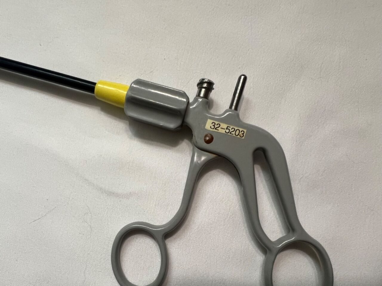 SYMMETRY ACCESS 32-5203 Monopolar Dissecting Forceps Tapered Tip 5mm X 32cm — photo 3
