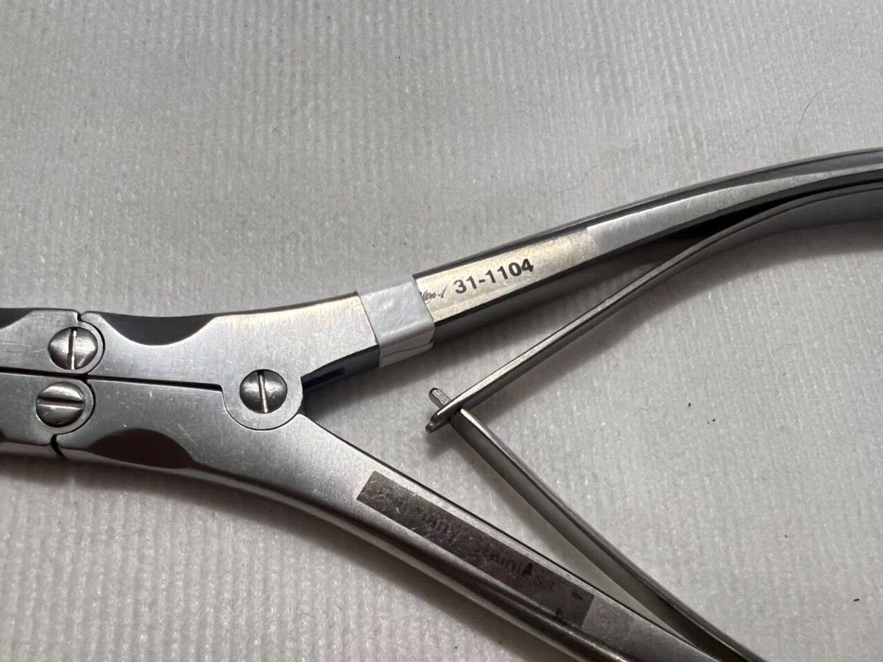 SYMMETRY 31-1104 Beyer Nasal Rongeur Forceps Curved 4mm Bite 7" Length ENT — photo 2