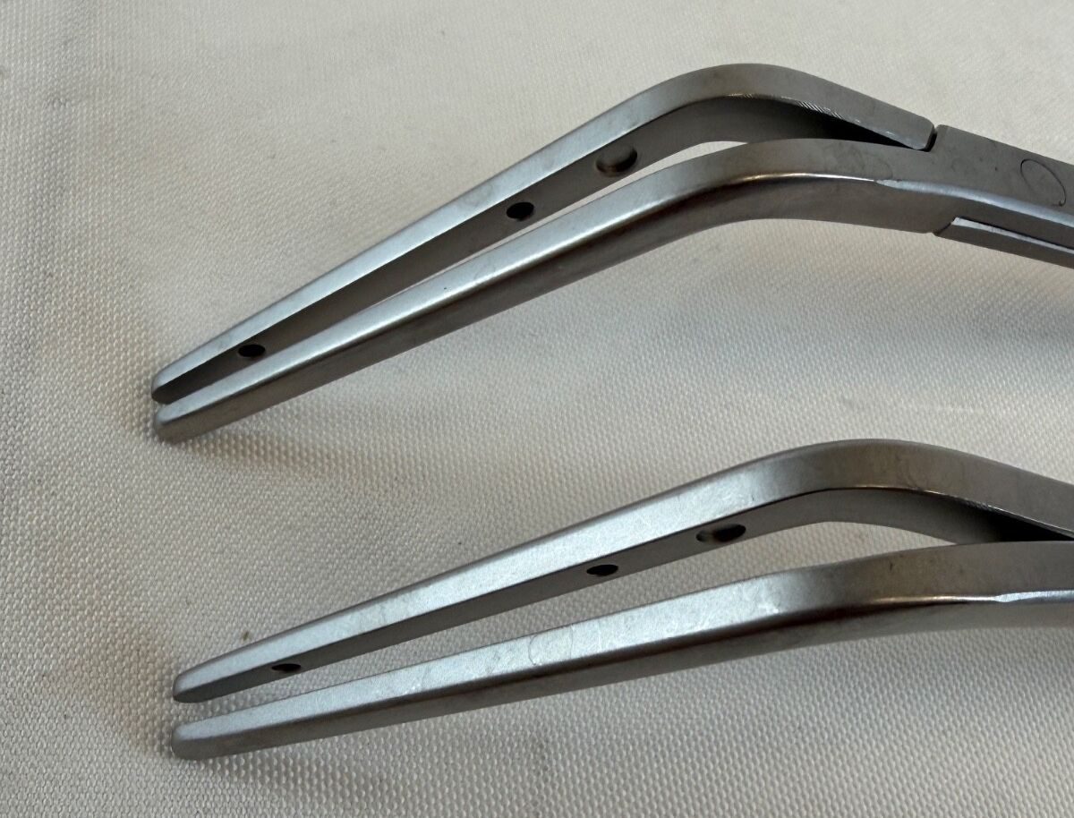 AESCULAP MB093R Fogarty Atraumatic Vascular Clamps Hydragrip Angled 8.5" — photo 5