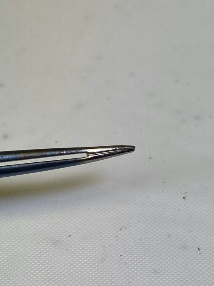 SNOWDEN-PENCER 32-4592 Micro Diamond Lite Titanium Forceps Curved Tip 21cm — photo 6