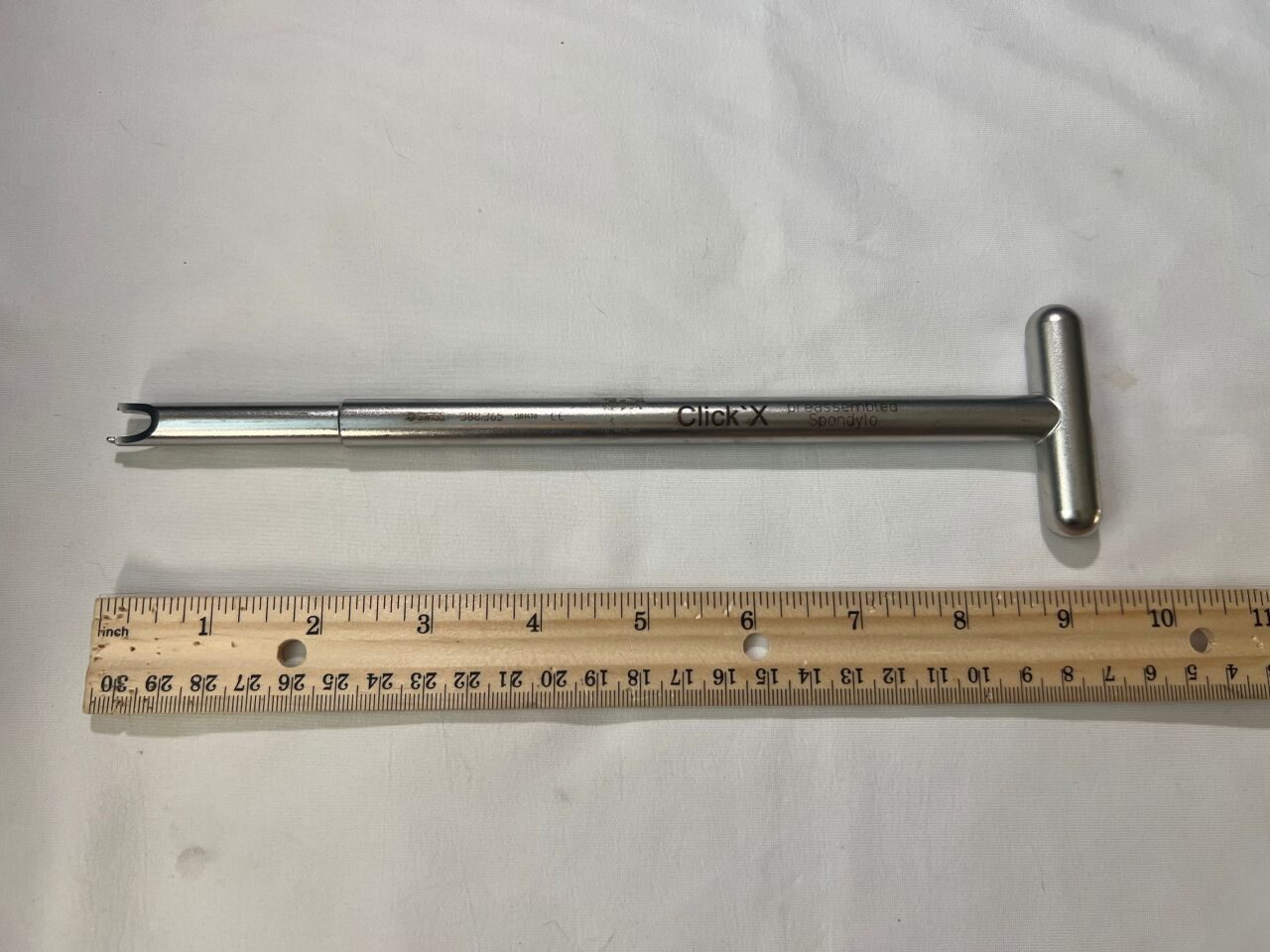 SYNTHES 388.365 Cannulated T-Handle Driver For Click X Locking Cap — photo 2