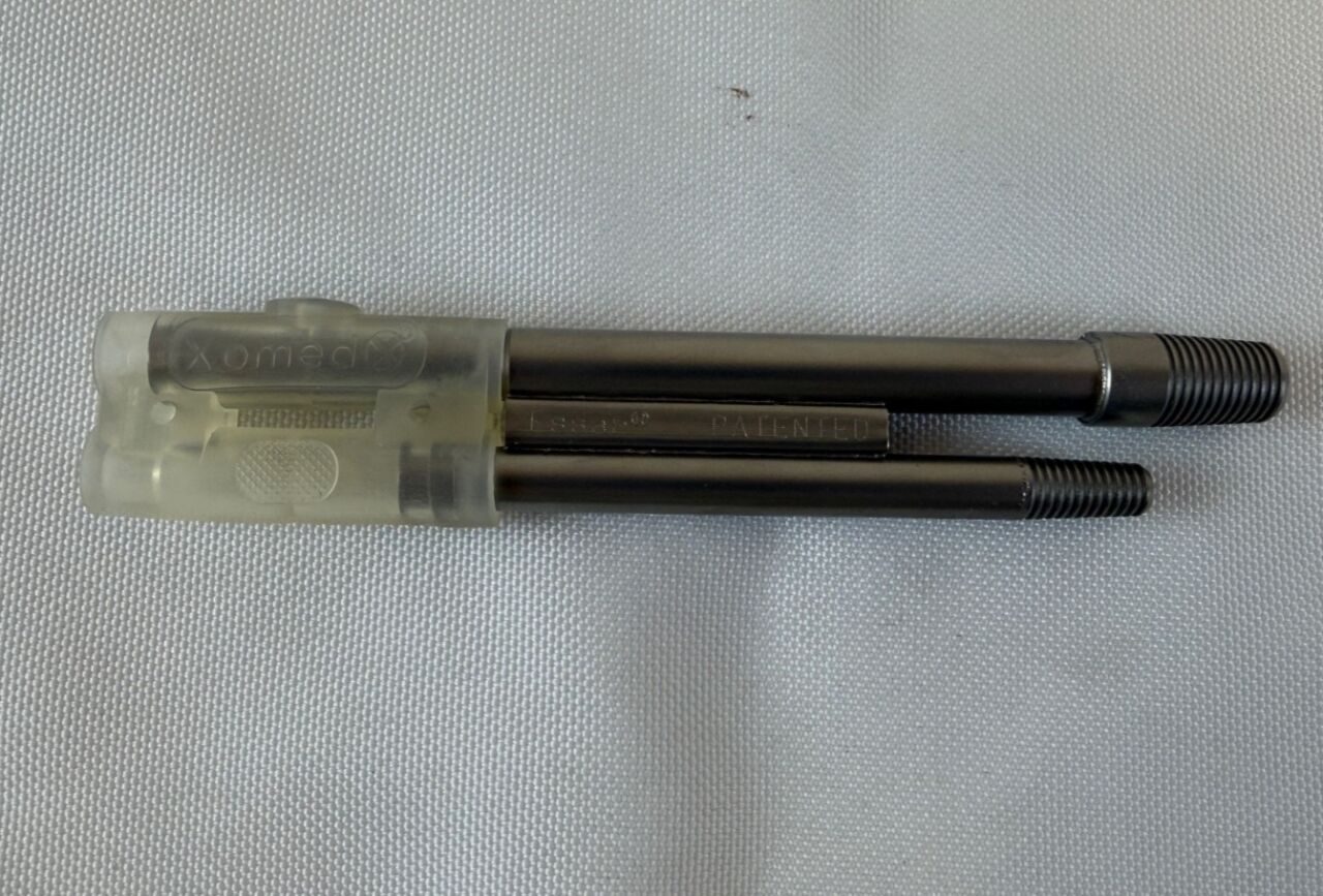MEDTRONIC 1375012 Neuro ENT Suction ESSAR Universal Handle & Valve Suction — photo 2