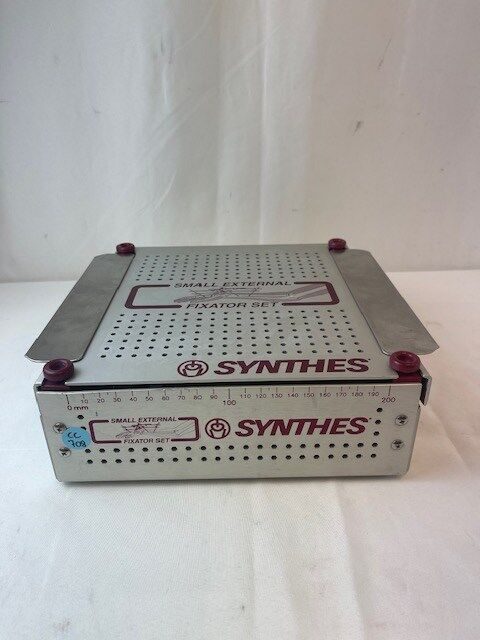 SYNTHES  Small External Fixator — photo 5