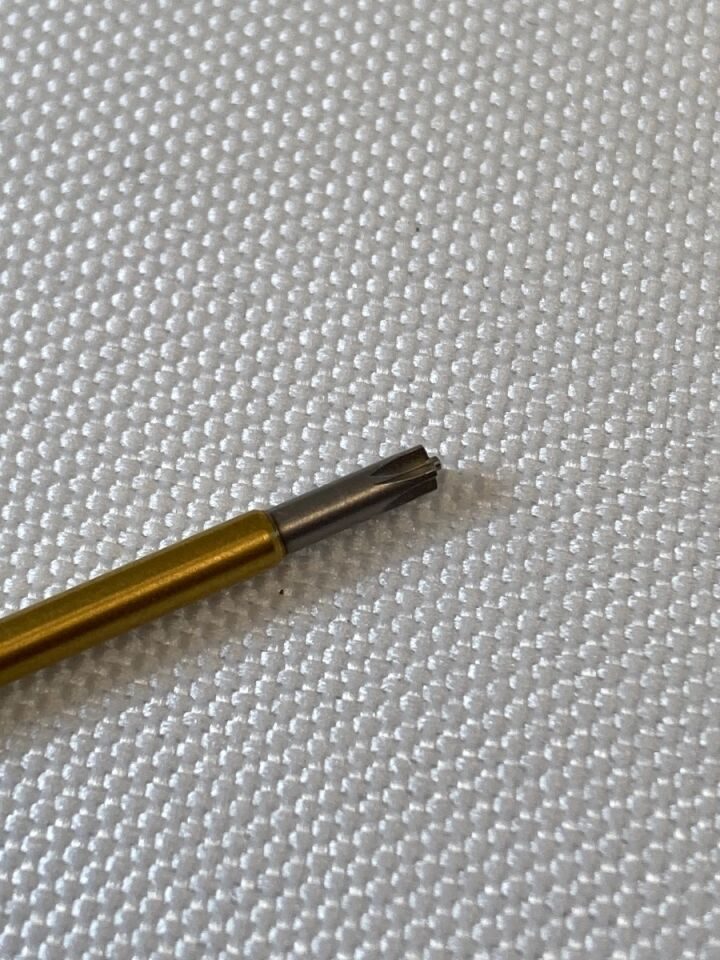 SYNTHES 313.915 1.3mm Cruciform Shaft, Self Holding — photo 4