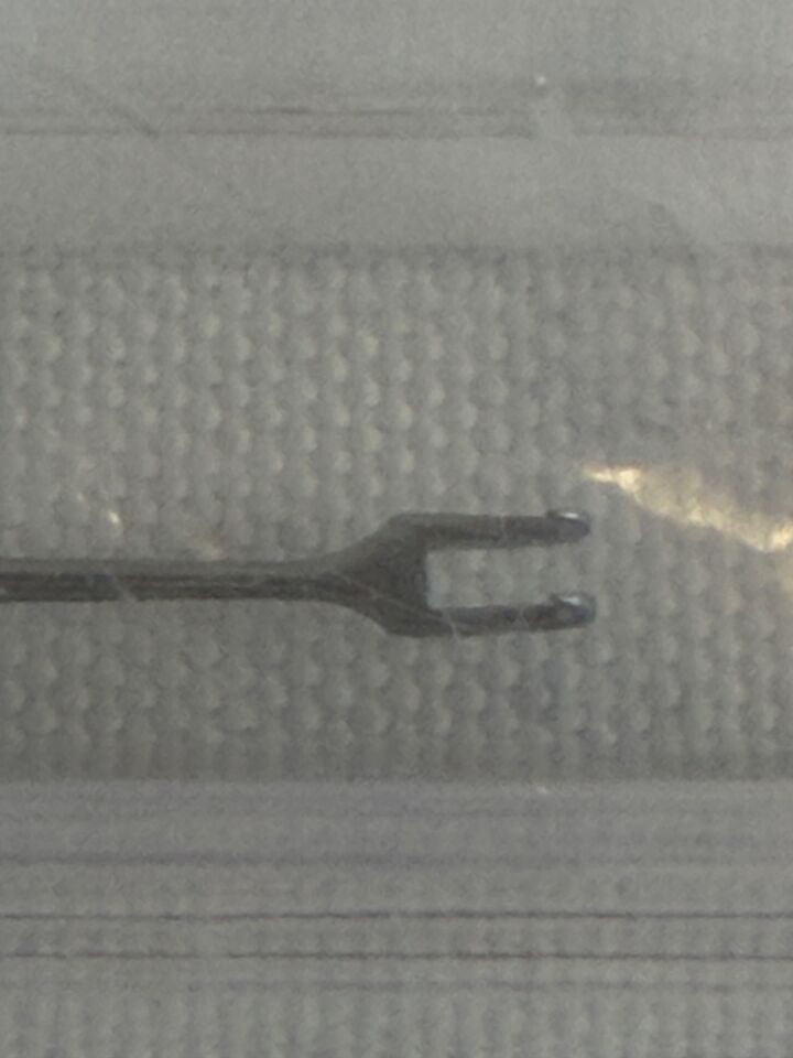 CODMAN 38-6530 Guthrie Standard Fixation Hook Neuro — photo 3