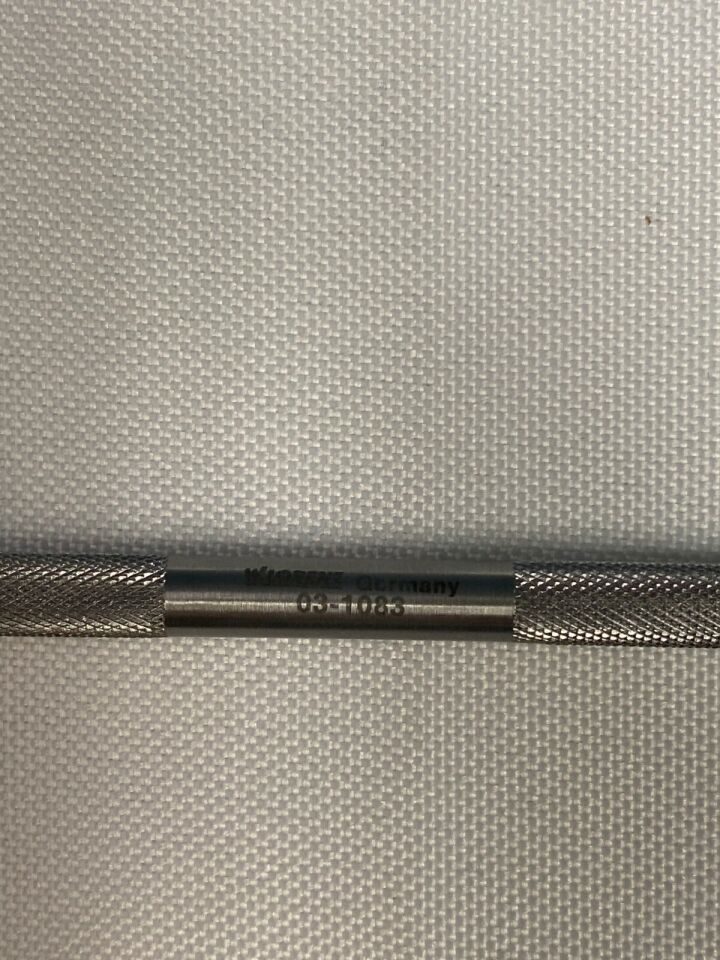 W. LORENZ 03-1083/4 Pair of Gouges 3.0/4.0mm X 15cm Rounded Handle — photo 4