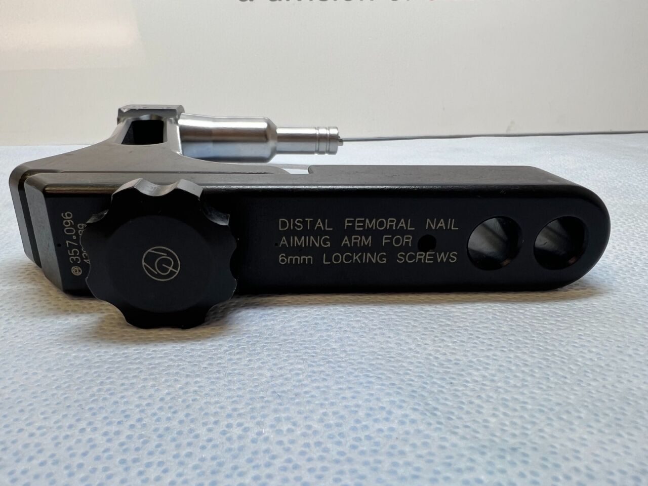 SYNTHES 357.112 Insertion w/ 357.096 DFN Aiming Arm — photo 3