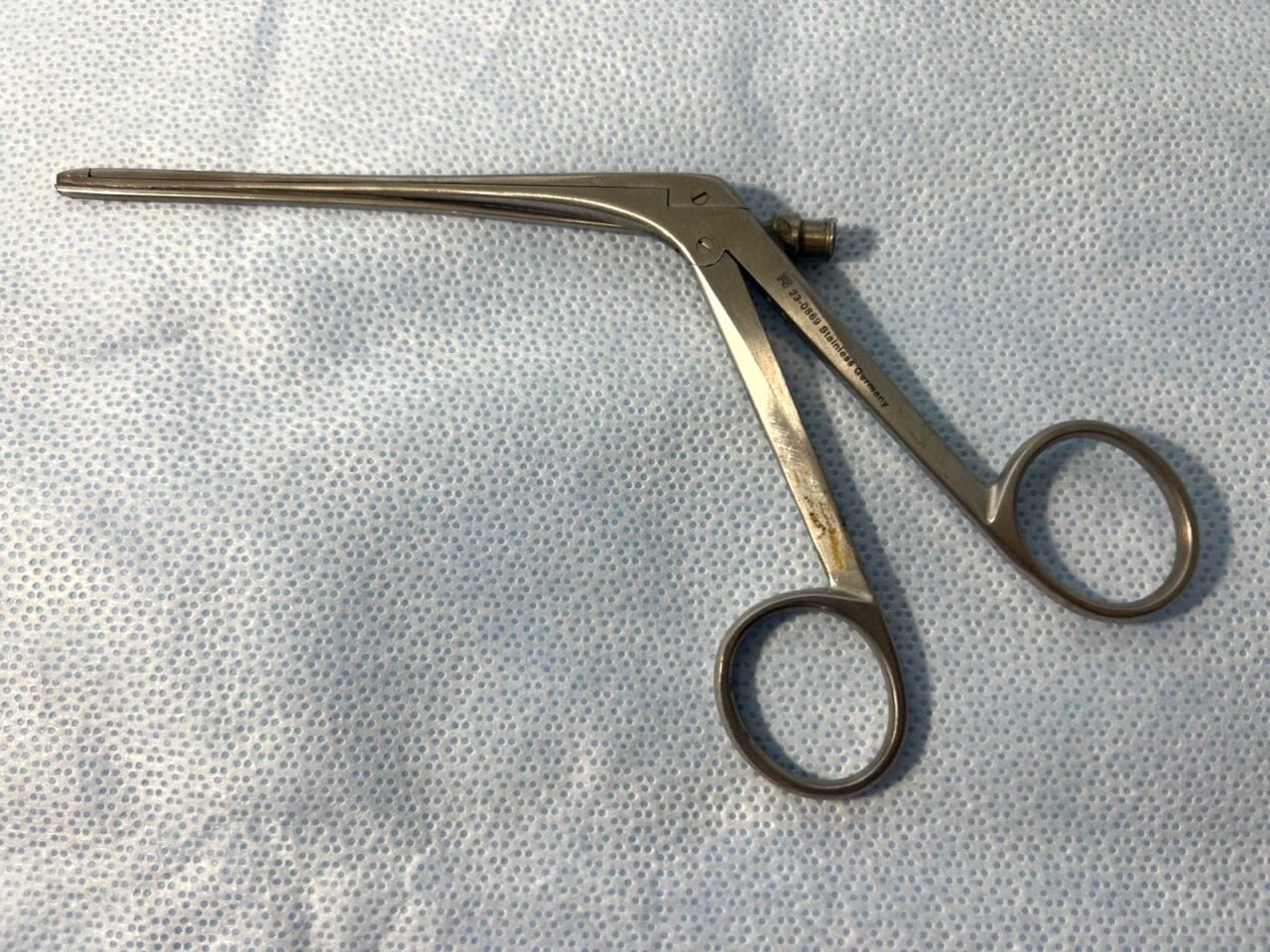 RICHARDS 23-0869 Weil-Blakesly Straight Nasal Suction Forceps 12cm Shaft ENT
