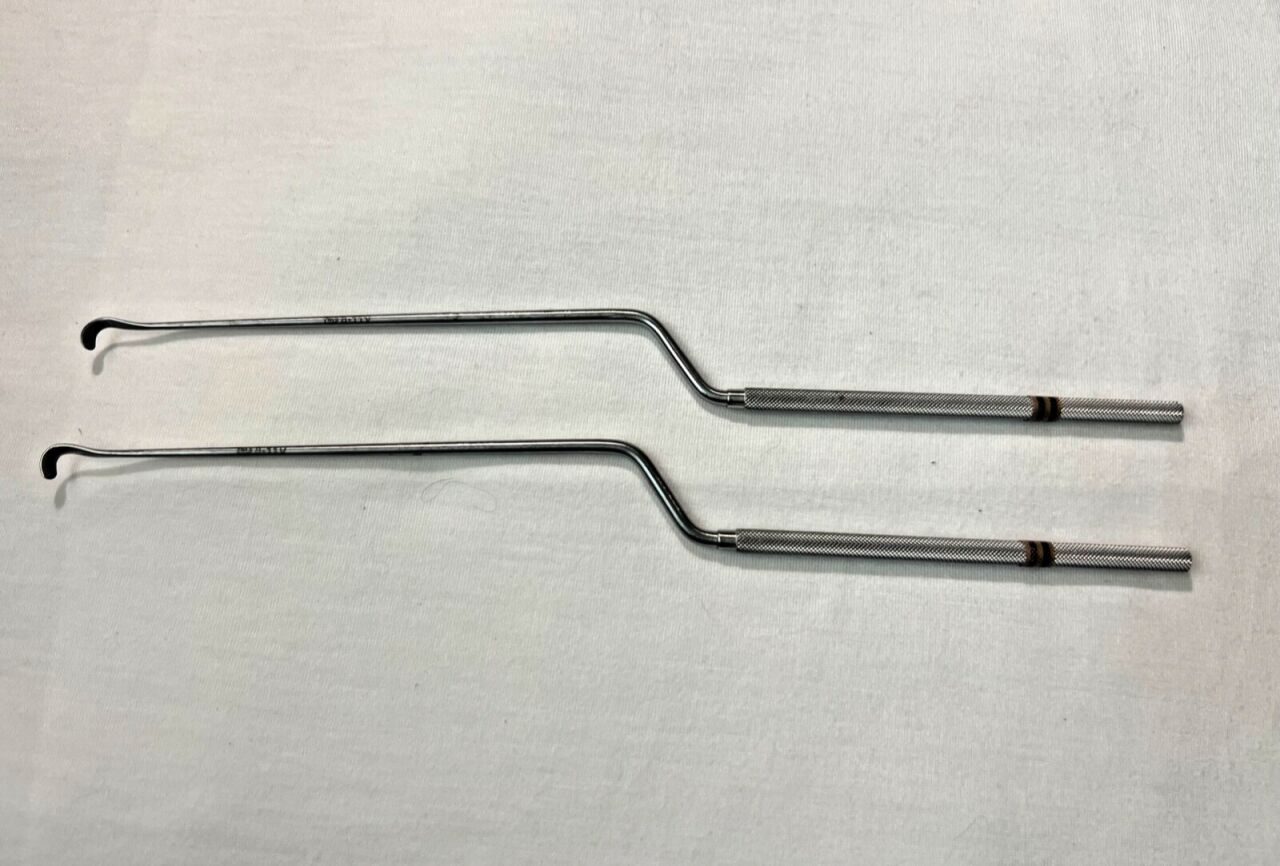 AESCULAP FF620R FF622R Hardy Dissectors 9-1/2" Length Set of 2