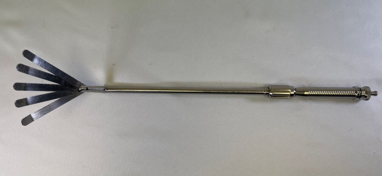 MEDIFLEX 51770 5-Prong Laparoscopic Fan Retractor w/ Flush Port 10mm x 34cm