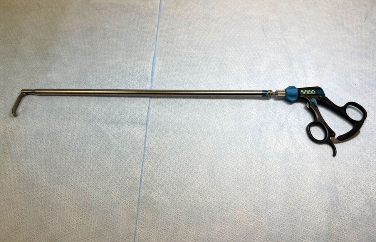 R. WOLF 8393.0002 10mm Gastric Band Manipulator w/ Ratchet Handle