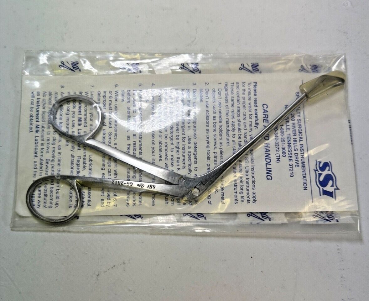 SSI ULTRA 66-2812 Weil-Blakesley #1 Nasal Forceps Fenestrated Oval Cups 4-3/8in — photo 1