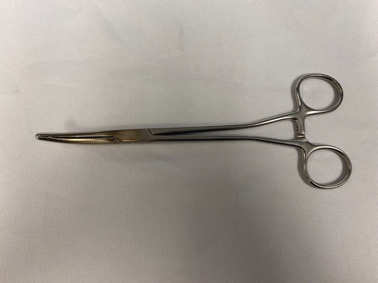 V. MUELLER GL3100 Heany Hysterectomy Clamp