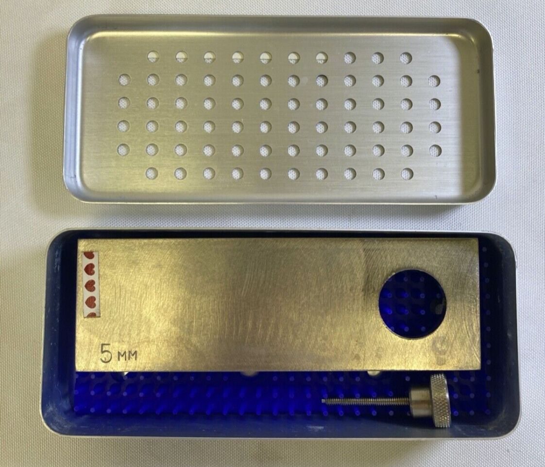 Bone Cutting Jig 5mm Thumbscrew w/ Sterilization Case — photo 1