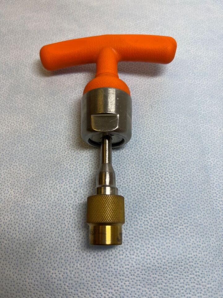 SMITH & NEPHEW 71665027 Orthopedic Torque Wrench — photo 2