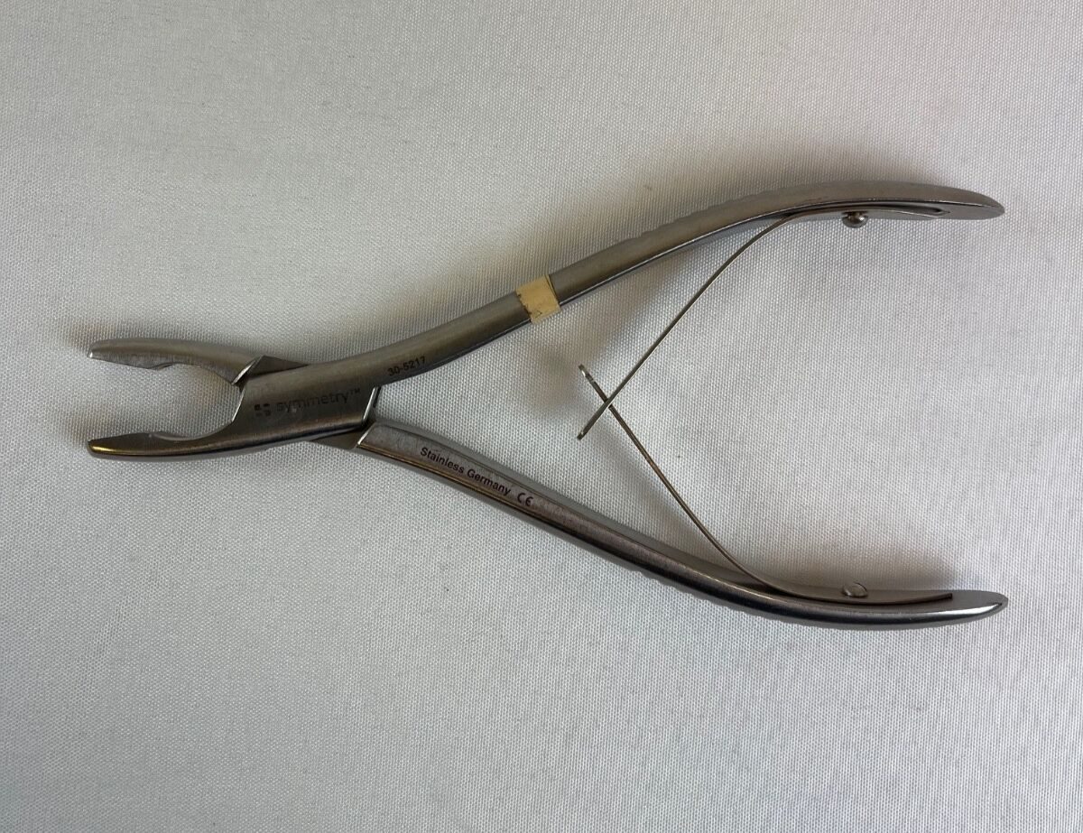 SYMMETRY 305217 Luer Bone Rongeur Straight 8mm Jaw 7" Length — photo 1