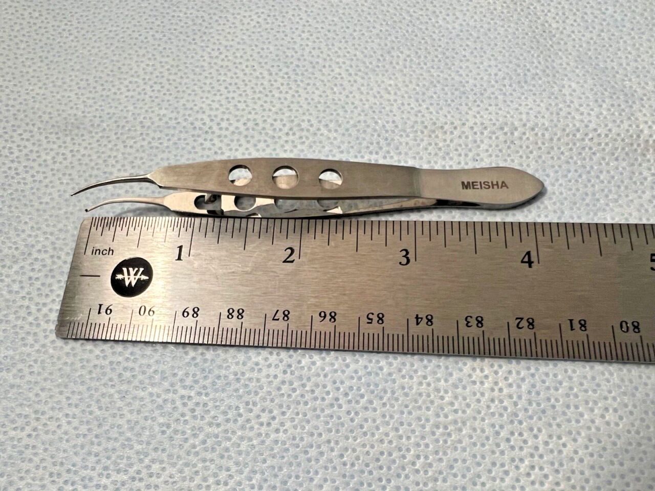 Meisha Forceps w/ Lock 1X2 Teeth Curved Tips 4-1/8" — photo 4