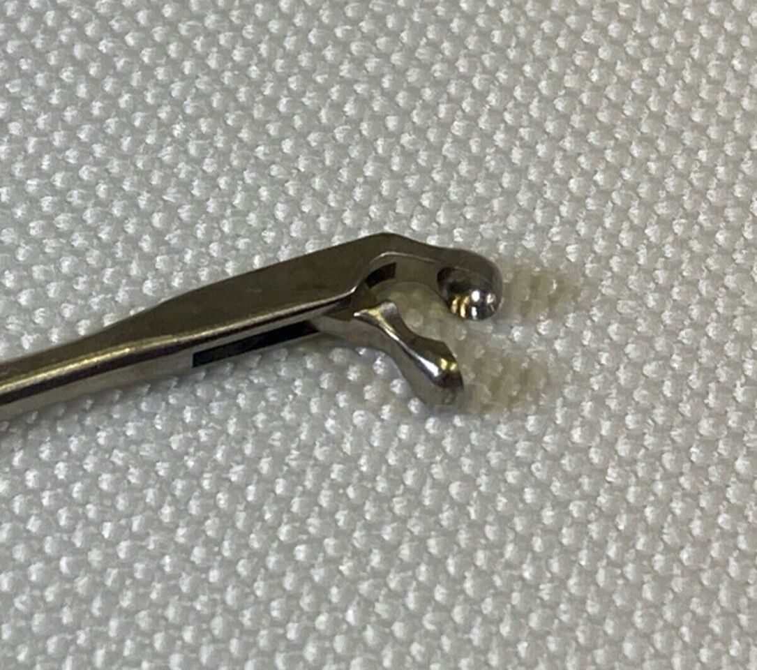 MILLENNIUM SURGICAL 15-8591B Micro Laryngeal Kleinsasser Cup Forcep Up 2mm x 23cm — photo 7