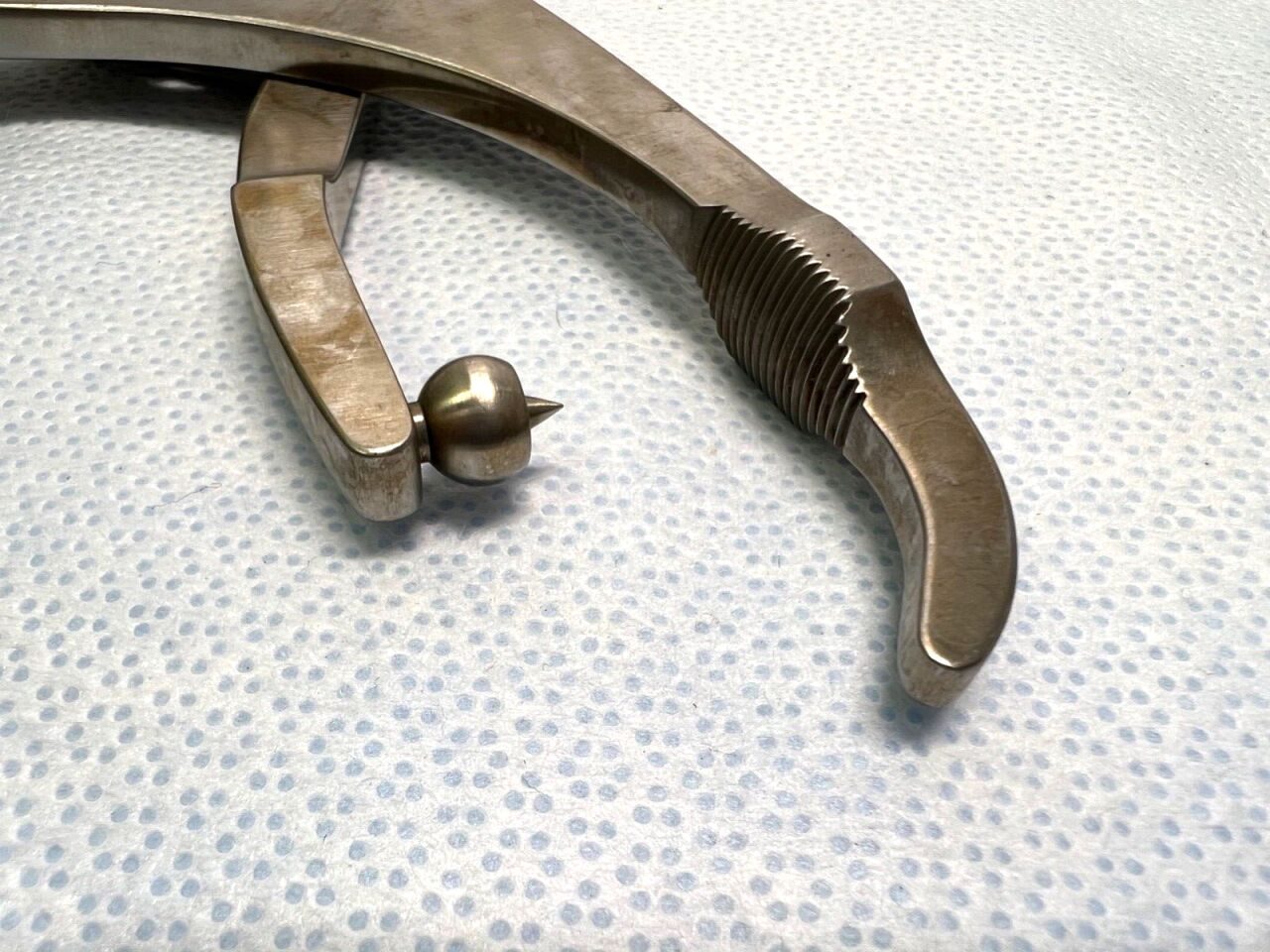 STRYKER 702939 BallSpike 292mm Size 1 Self-Centering Bone Forceps — photo 4