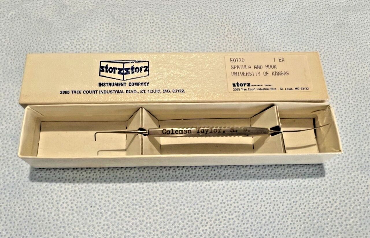 BAUSCH & LOMB E0720 Ophthalmic Hook And Spatula