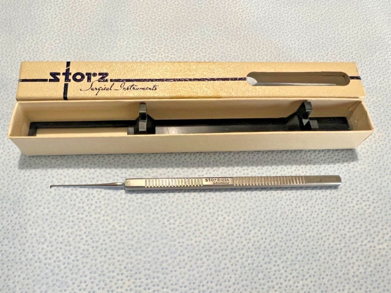 STORZ E141-1 Ophthalmic Hook Knife