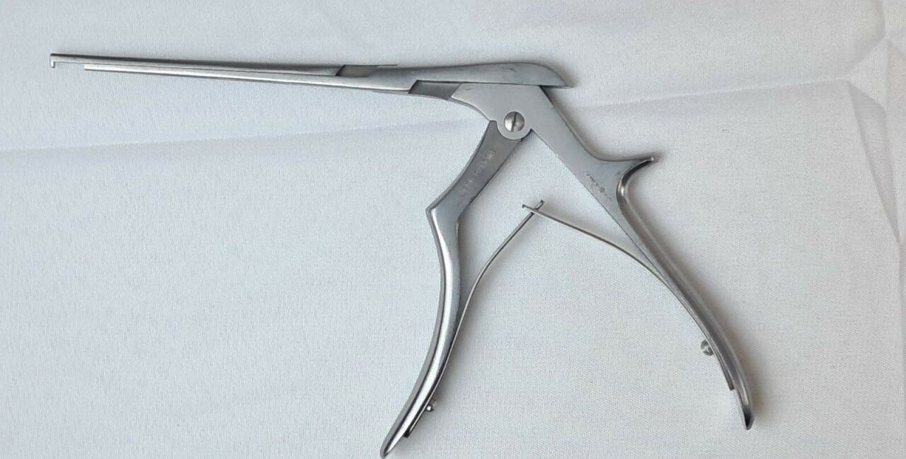 V. MUELLER NL4172-062 Kerrison Rongeur, 2mm Down-cutting bite — photo 2
