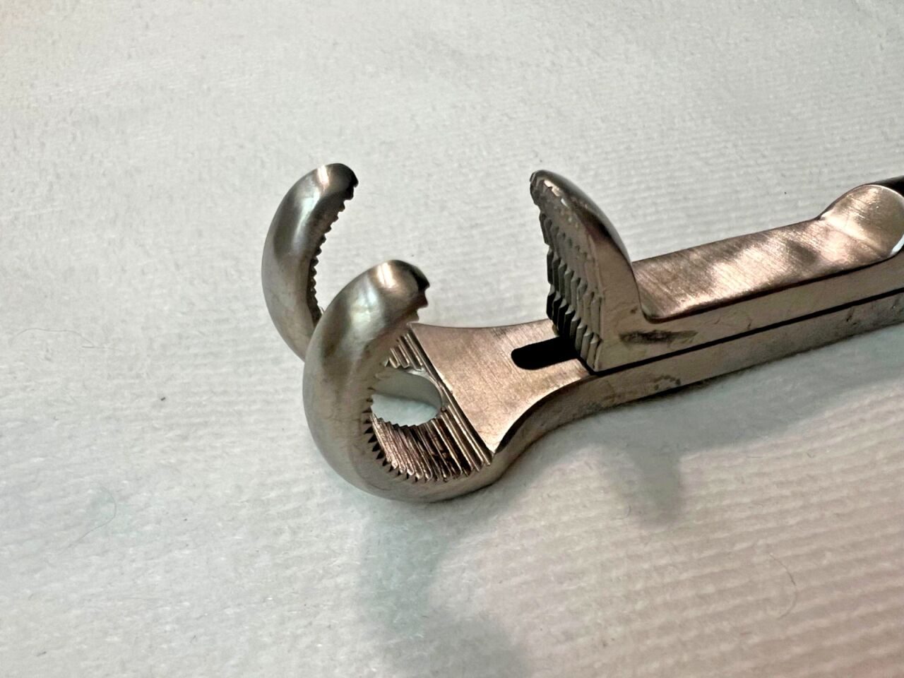 SSI ULTRA 35-8213 Lowman Orthopedic Bone Holding Forcep — photo 3