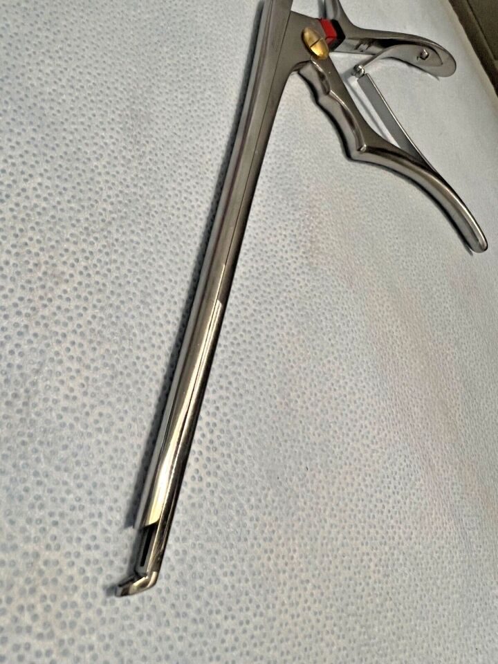 CODMAN  SYMMETRY 53-1518 Cervical Kerrison Rongeur 4mm X 40deg UpBite X 7" Neuro — photo 6