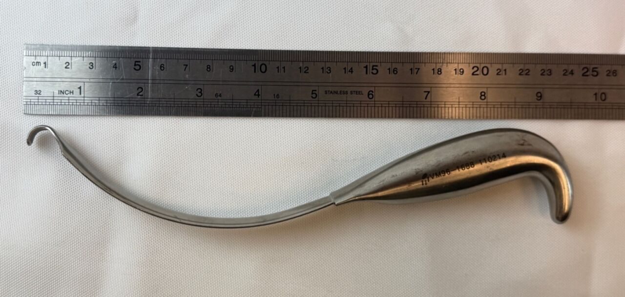 AVALIGN VM96-1688 Hooked Retractor Curved 9.5" — photo 6