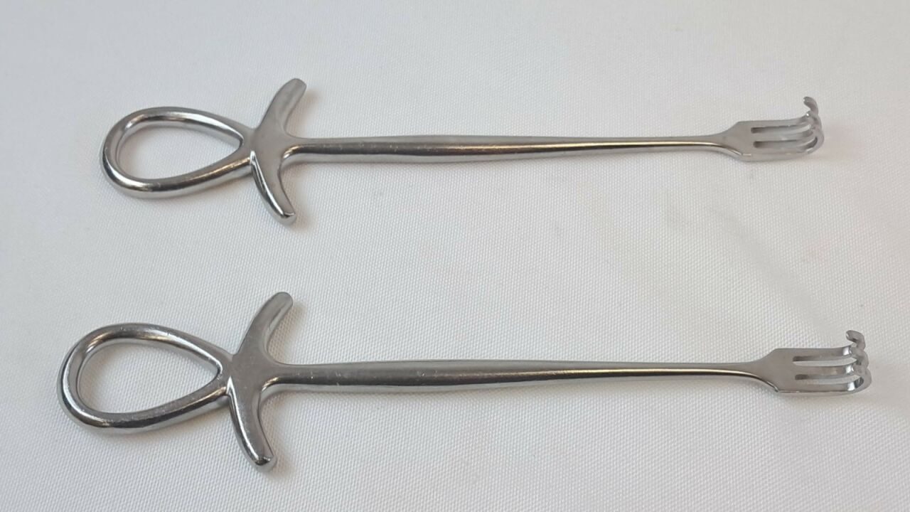 CODMAN 50-4226 Volkman Retractor 8-3/4" 3 Prong Blunt, Lot of 2