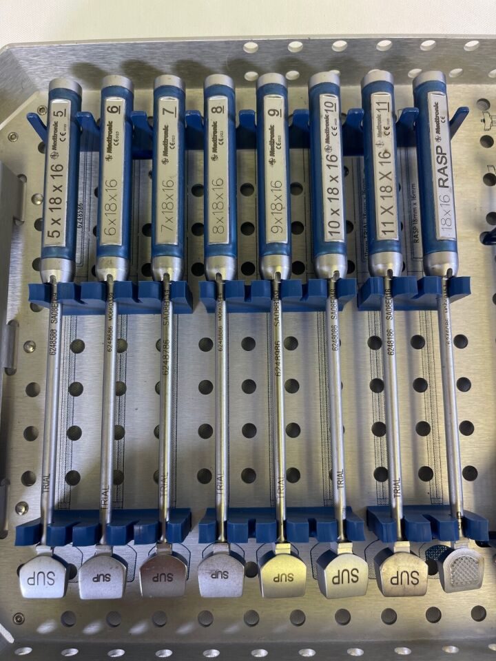 MEDTRONIC 6240004 6240005 Verte Stack Anatomic PEEK Instrument Sets Neuro Spine — photo 11