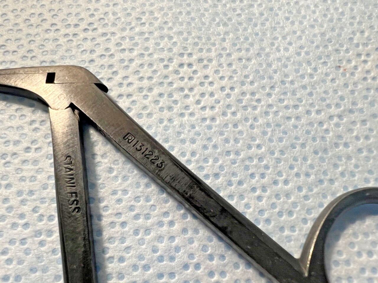 RICHARDS 13-1223 Straight Ebony Malleus Nippers 2.5mm ENT — photo 4