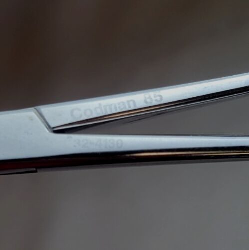 CODMAN  Set of 2 Rochester-Ochsner Forceps, Straight, 8" — photo 5