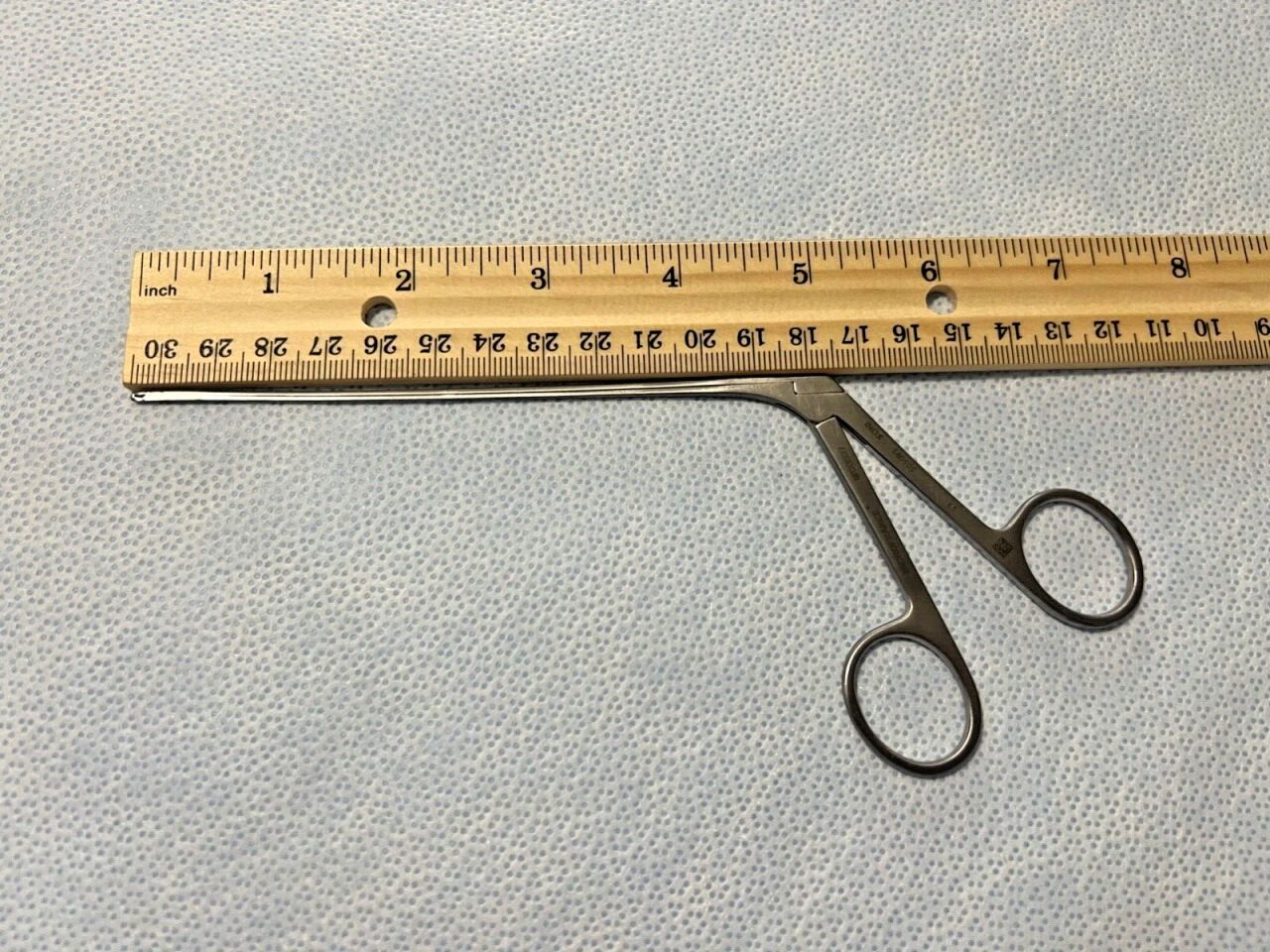 MICROFRANCE INTEGRA MCOS27 Selesnick Micro Cup Scissor Forceps 1mm — photo 6