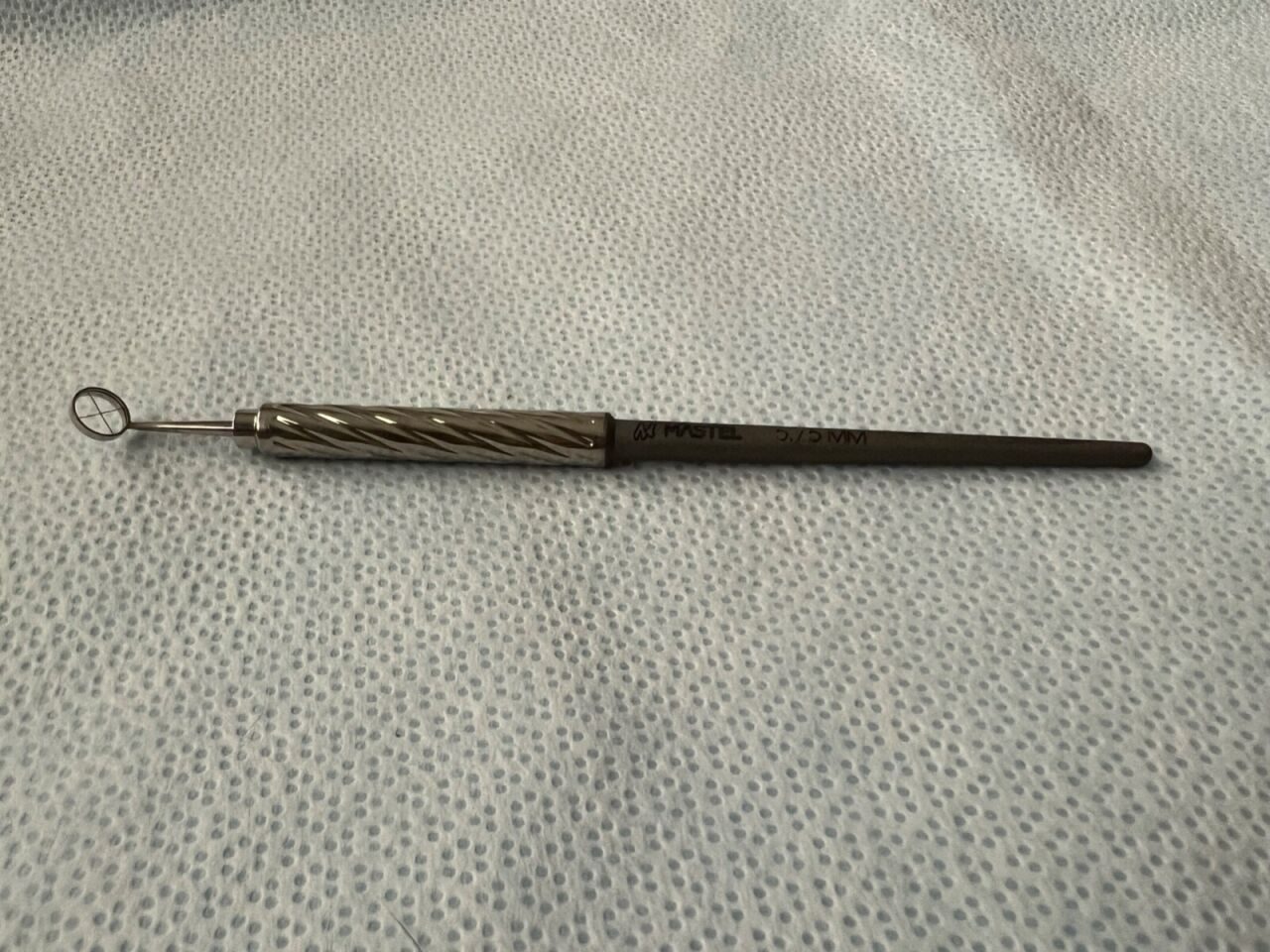 MASTEL w/ Cross Hairs 4-3/4" X 5.75mm Capsulorhexis Optical Zone Marker