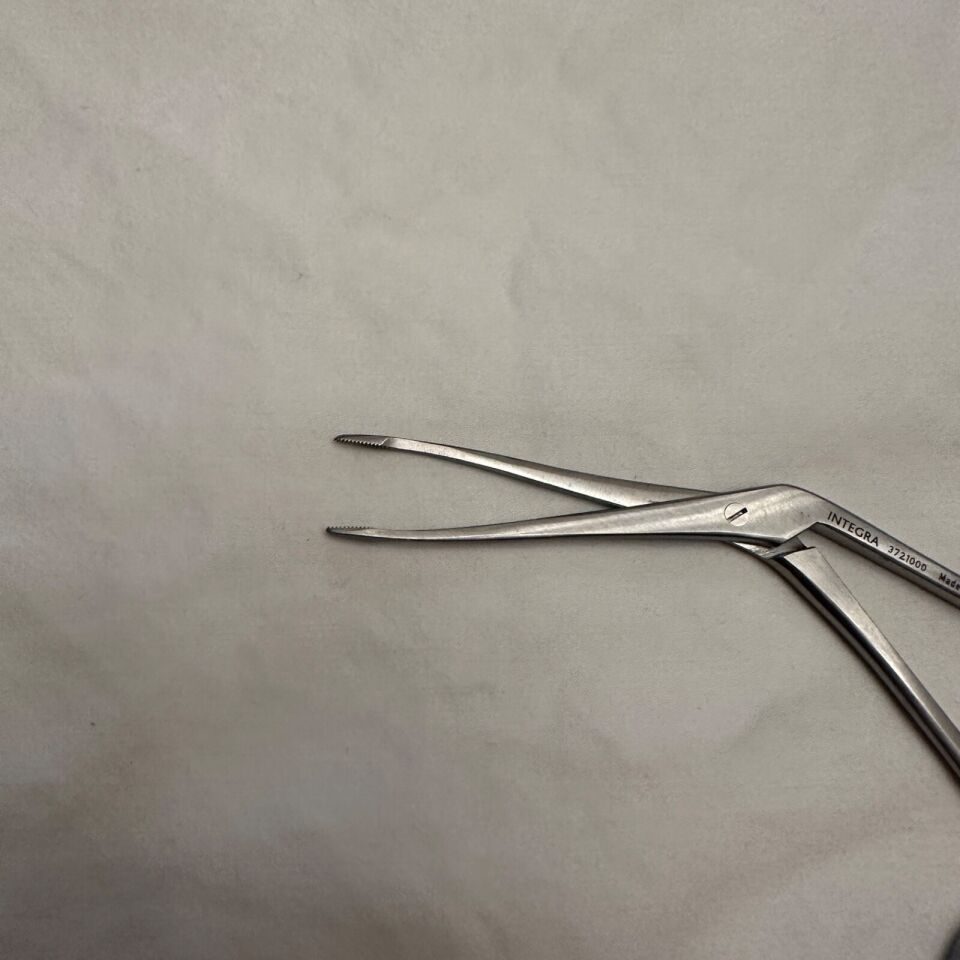 INTEGRA 3721000 Ear Forcep Serrated 1.5mm, Straight, W/L 2-1/2" — photo 5