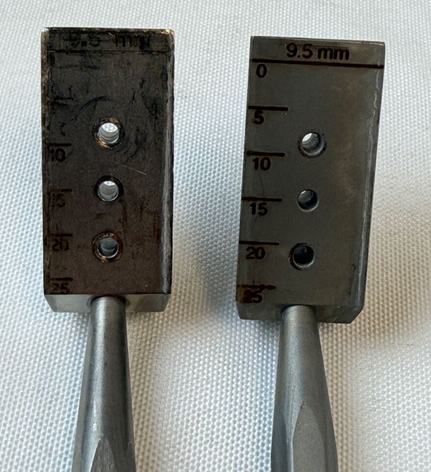 ARTHREX AR-1810 Pair of 9.5mm Graft Harvesting Cutting Guides Arthroscopy Ortho — photo 3
