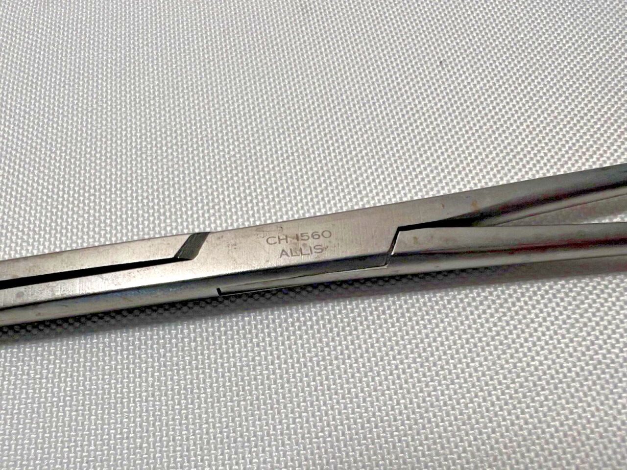 V. MUELLER CH1560 Long Allis Tissue Forceps 5x6 Teeth 10" Length — photo 3